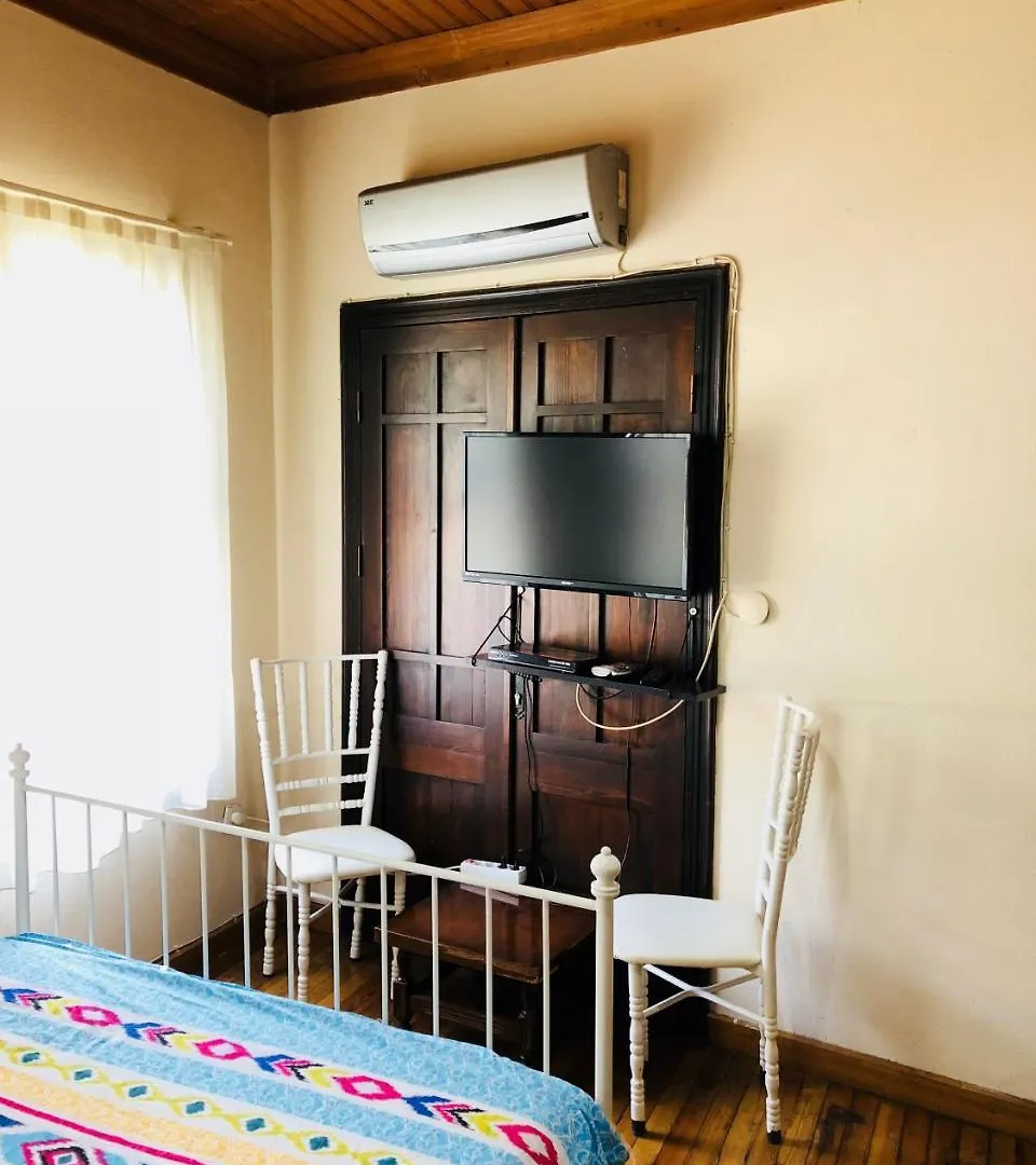 Pastor Historical Apart-Hotel The Gulf Of イズミル